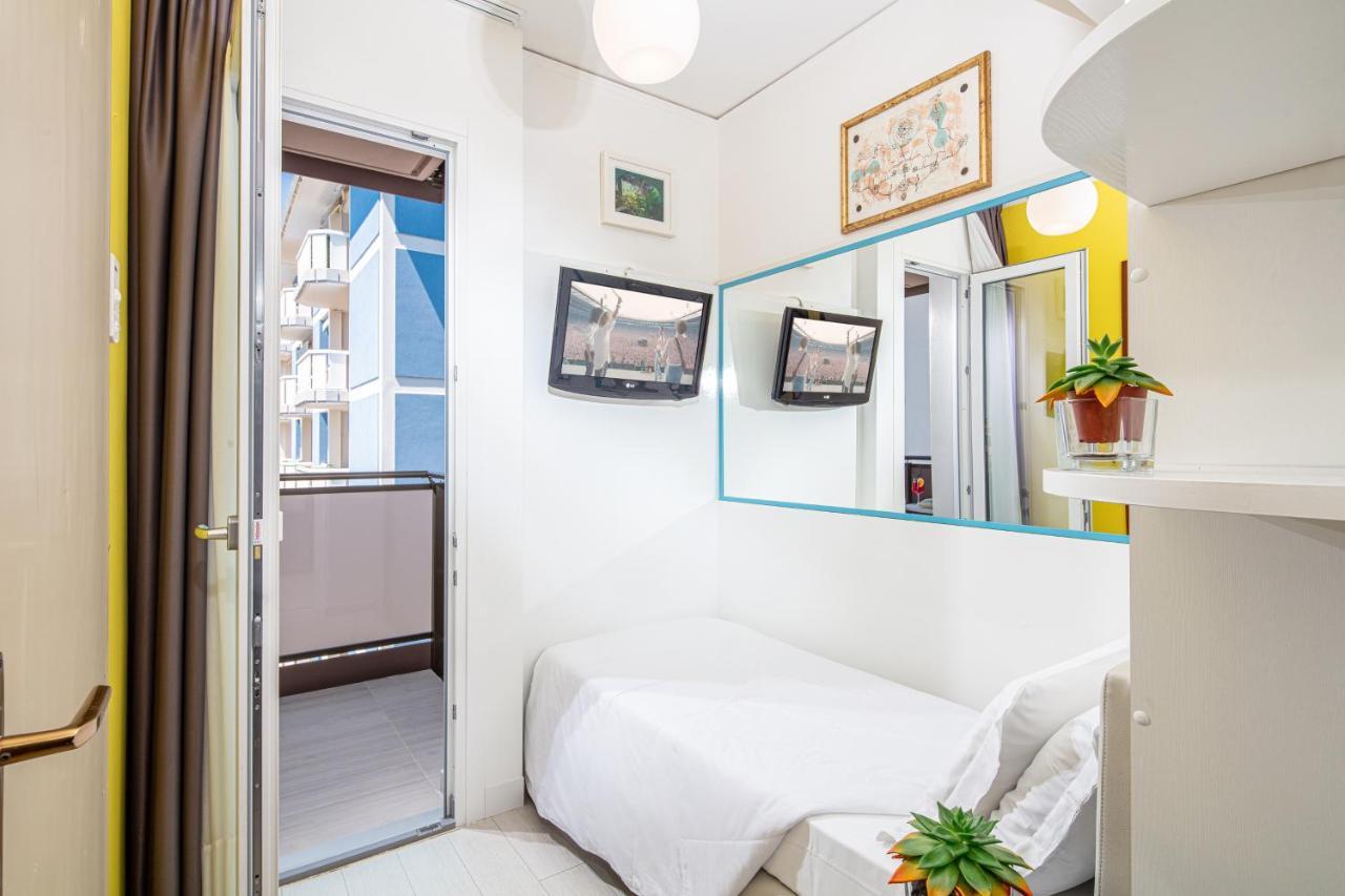 Hotel Alexander Bibione Dış mekan fotoğraf
